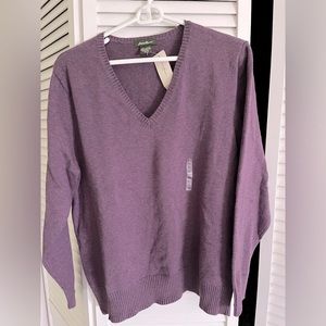 Women’s XL 100% cotton sweater from Eddie Bauer.